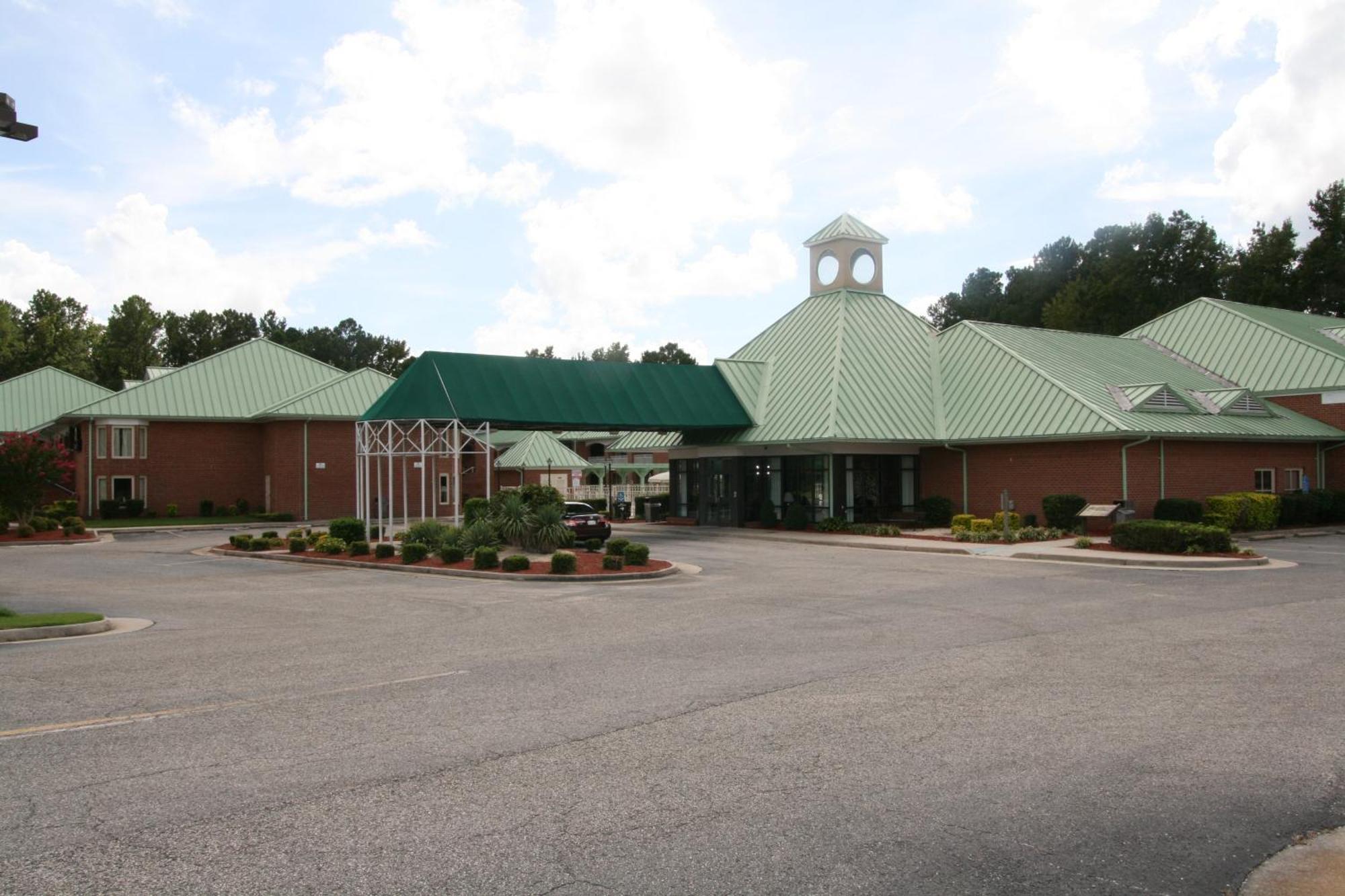 Days Inn By Wyndham Petersburg/South Fort Lee Exterior photo